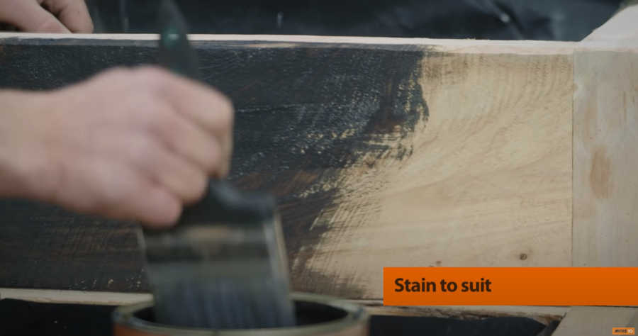 How to build a planter box - stain to suit